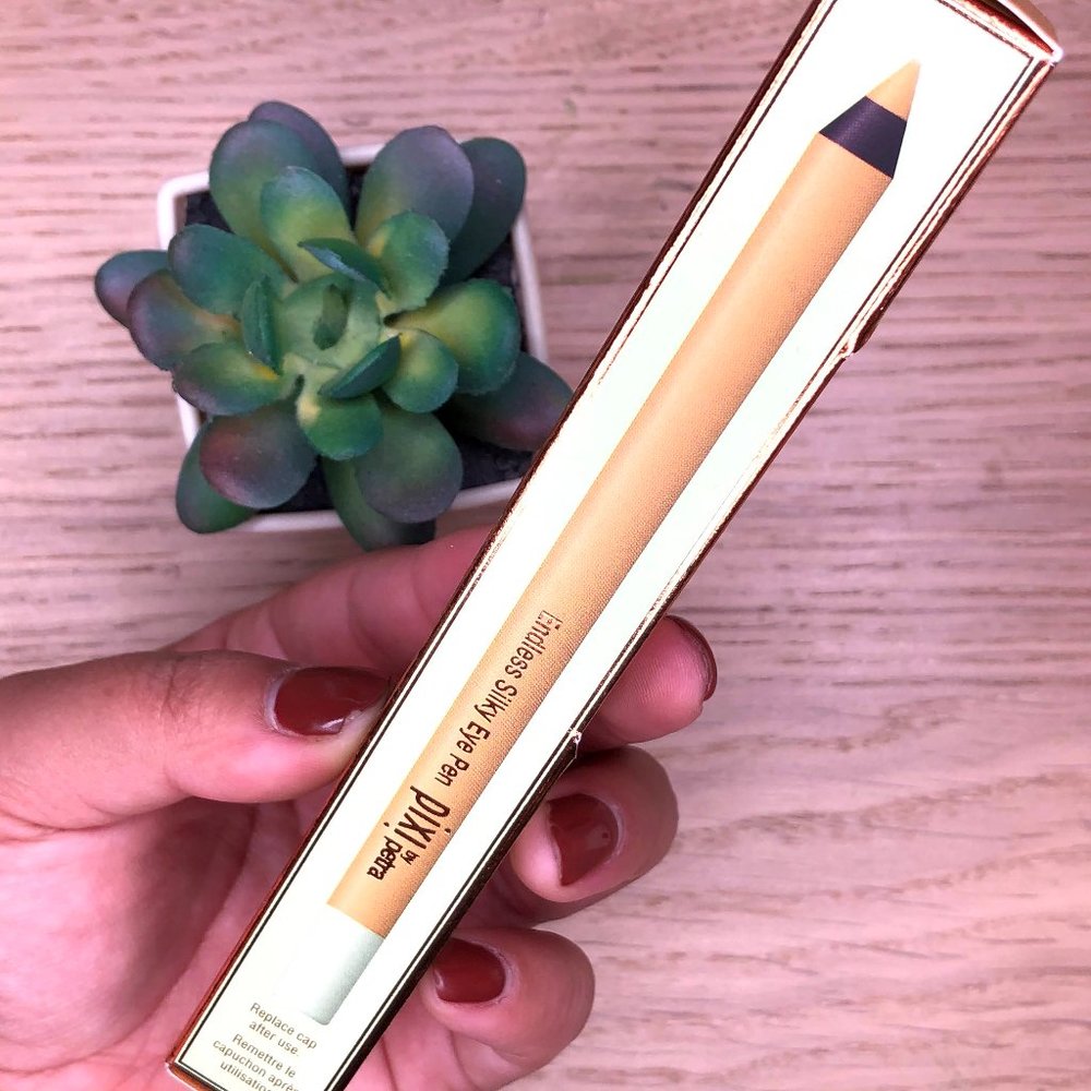 PIXI Endless Silky Eye Pen *Brand New*